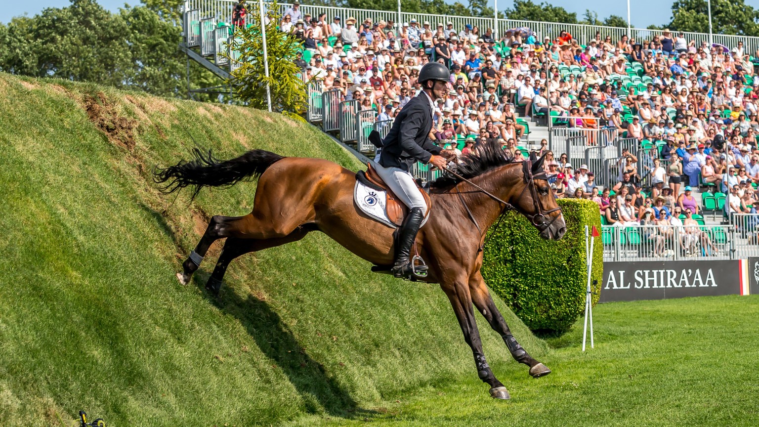 DERBY David Simpson & Pjotr Van De Pruishoeve c-Julian Portch.jpg