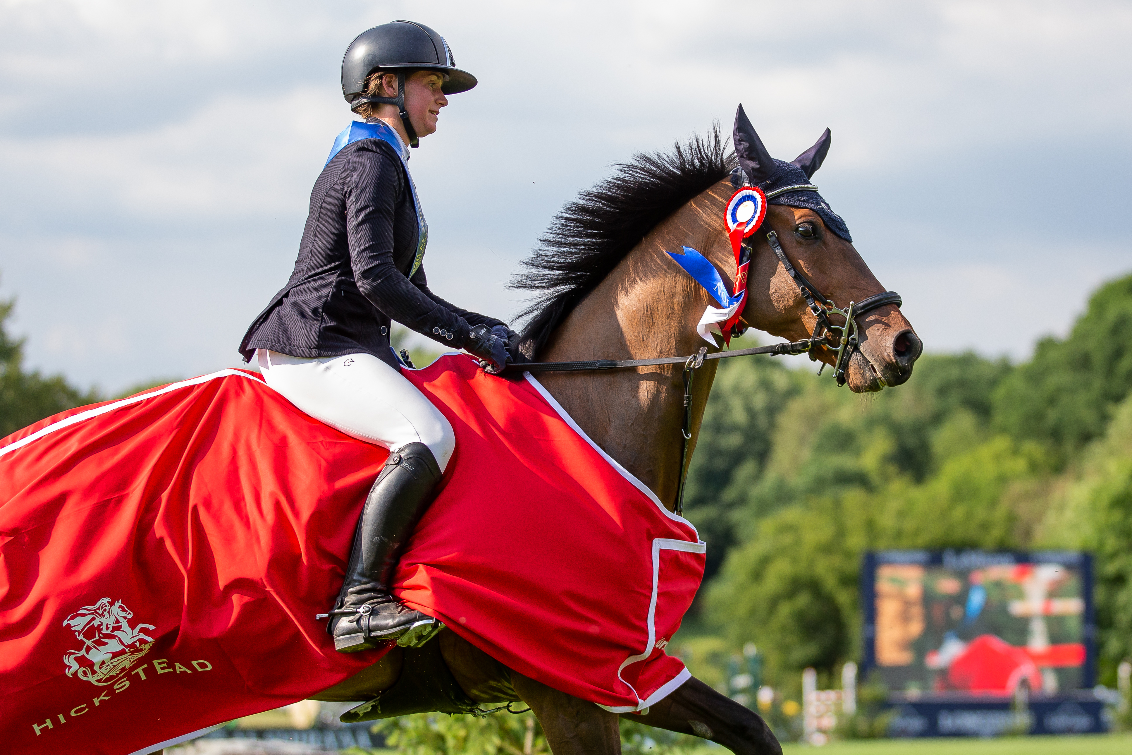 BH The Clip My Horse.TV Derby Tankard Nicole Lockhead Anderson and Catino 10 (3)