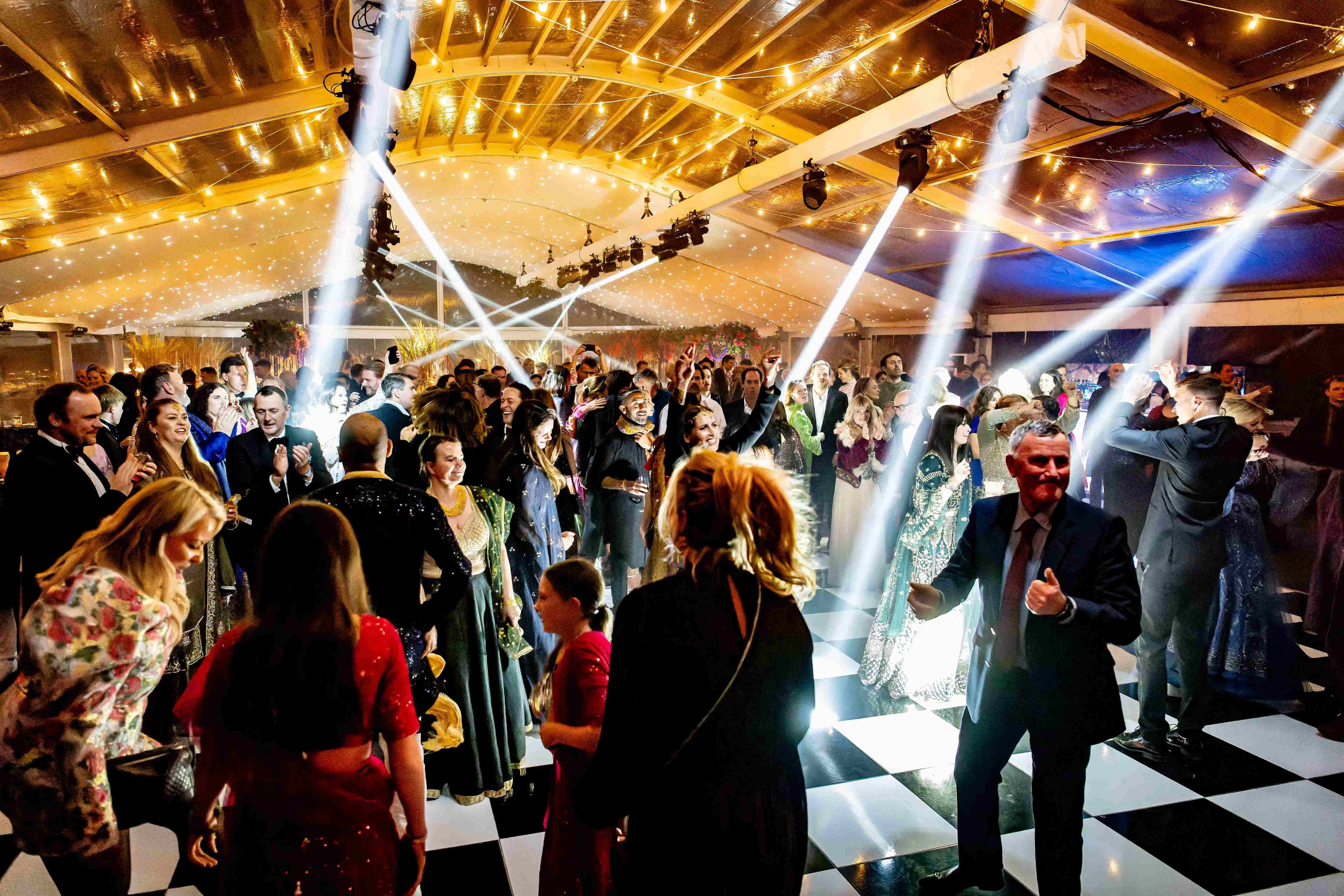 DAISY & PRAV 23 SOCIAL 93